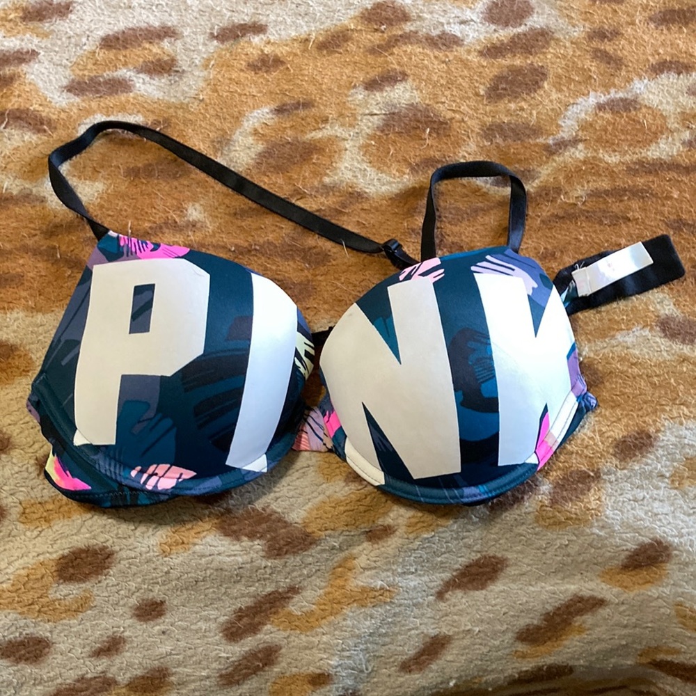 VS PINK Bra